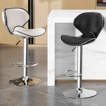 Aukštos kokybės lounge baro kėdės Paprasta atlošo oda Dizaineris Pasukama šiaurietiška kėdė Modernus juodas metalas Taburete Alto baldai
