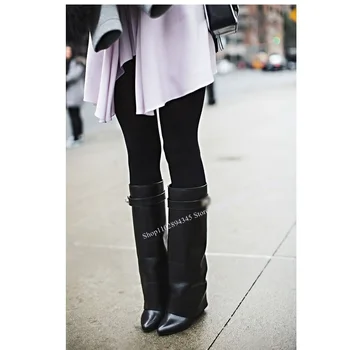 Black Patchwork Knee High Boots Pleištinė oda Smailus pirštas Madingi šaunūs žiemos laisvalaikio didelio dydžio moteriški batai Zapatillas Mujer