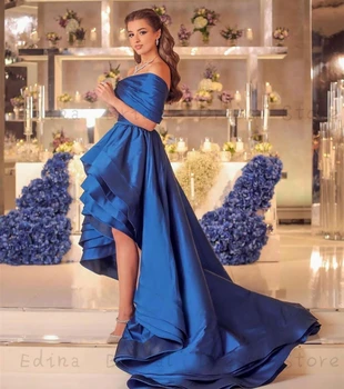 Moteriškos aukštos ir žemos prom suknelės vakariniam vakarėliui Karališki mėlyni raukiniai Plisuota pakopinė satino oficiali suknelė su nuo pečių liemenėmis